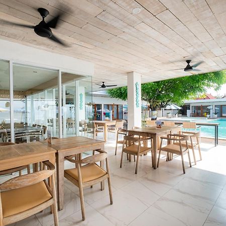 Amp Beach House Toyapakeh Εξωτερικό φωτογραφία