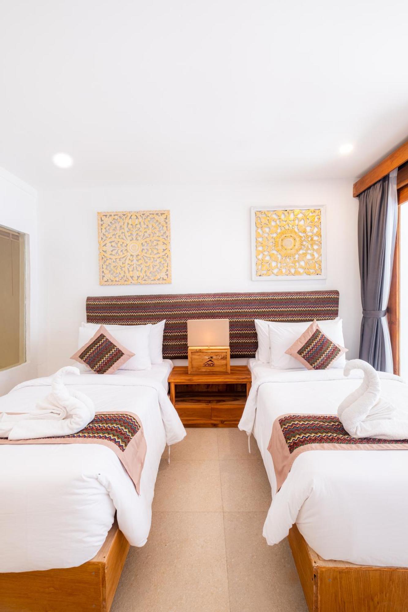 Amp Beach House Toyapakeh Δωμάτιο φωτογραφία